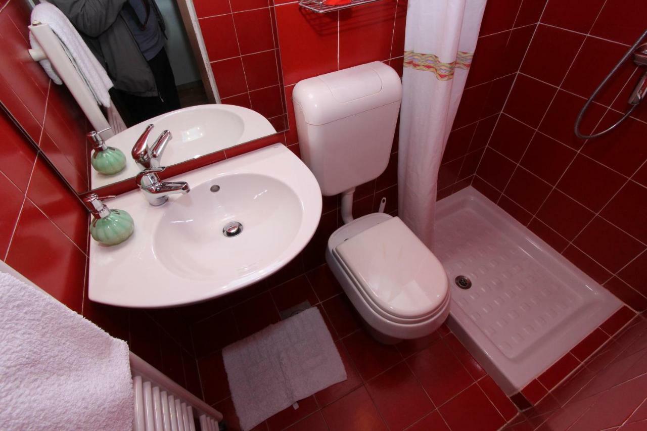 Apartment Marjanovic โรวีน ภายนอก รูปภาพ